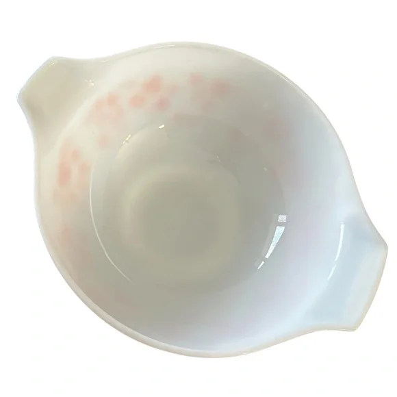 Vintage PYREX 443 Pink On White Gooseberry Cinderella Mixing Bowl 2 1/2 QT - Picture 2 of 4